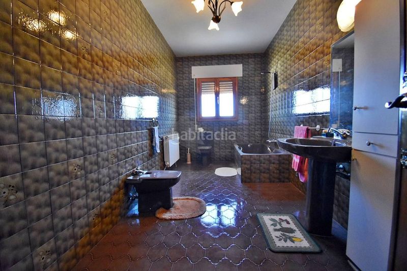 Foto ebe00bfd-9293-49c4-b943-389986ca71d3. Casa amb calefacció a Villaverde de Íscar