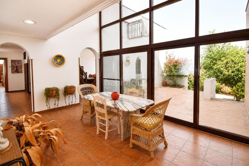 Foto f038a9f3-031f-4ff2-b25a-8b3759adf453. Casa amb calefacció a Alcazarén