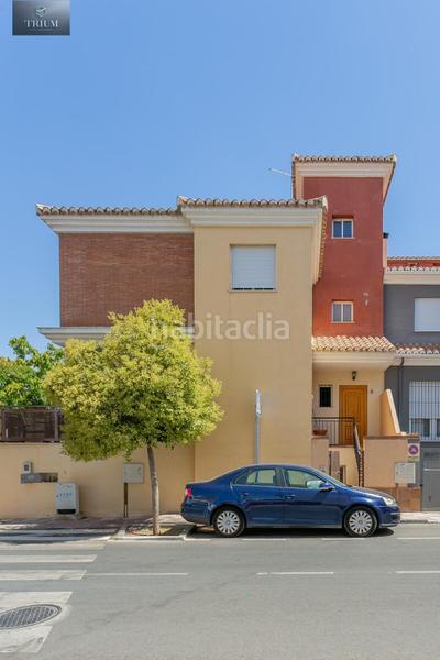 Foto 627290cc-6d1c-41a1-987e-5af1ee8a7017. Casa pareada preciosa casa , zona centro comercial nevada en Armilla