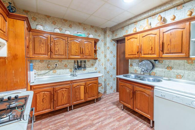 Foto abc2308a-2af5-4f59-92b1-b590b095ce93. Semi detached house in Albolote