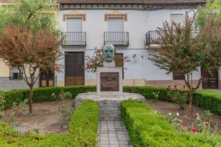 Pis en Fuente Vaqueros. Piso de tres dormitorios en fuente vaqueros