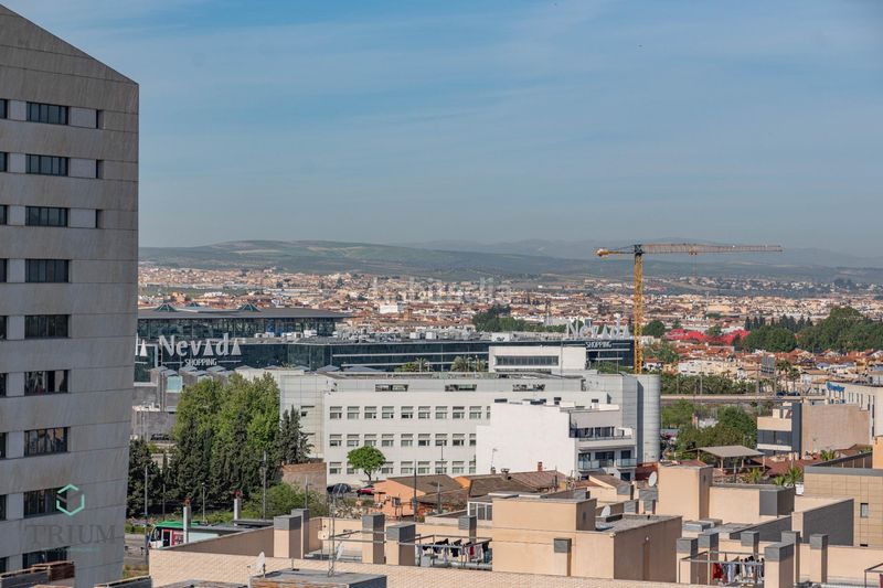 Foto 55f8e3c5-3022-48b5-84e5-e05147d6f34f. Àtic amb calefacció aparcament piscina a Campus de la Salud Granada