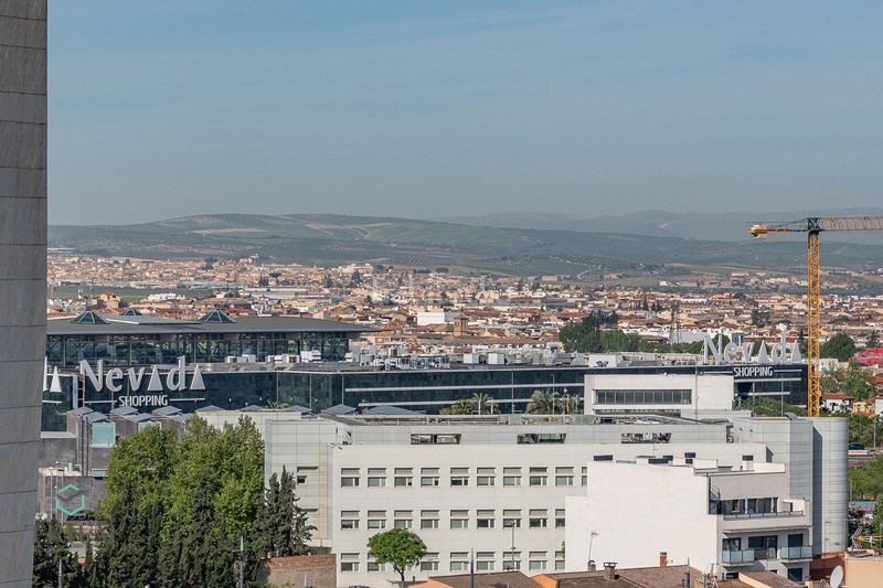 Foto bae8876f-0317-4578-bea3-3a5050c0bb81. Àtic amb calefacció aparcament piscina a Campus de la Salud Granada