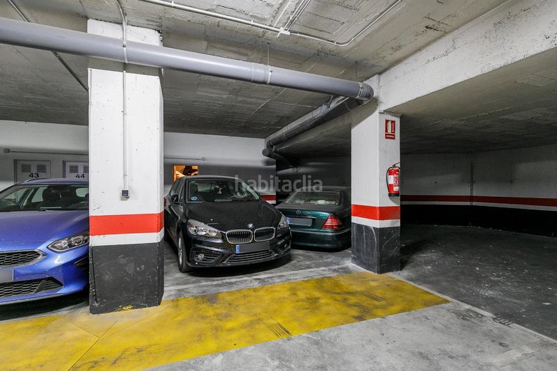 Foto f258c51c-5bb5-483d-b53e-9b5d90fa49a5. Àtic amb calefacció aparcament piscina a Campus de la Salud Granada