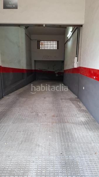 Foto c2a40a8a-2dc4-4ec6-acf6-dd787bfd4979. Aparcament cotxe a Rosaleda - Juventud Granada