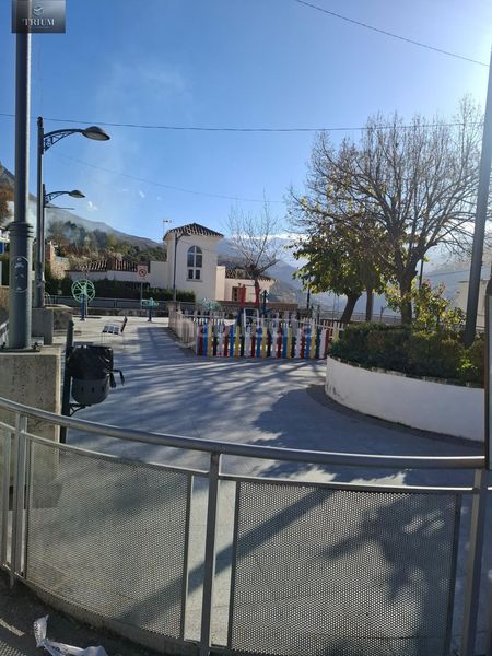 Foto 69c28efc-77f7-4018-9c8c-9fe2e103a9c2. Casa a Güéjar Sierra