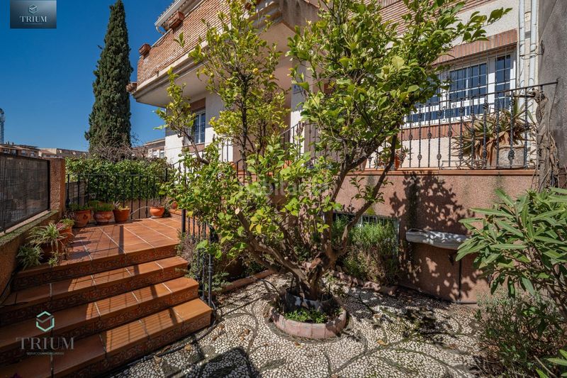 Foto 4fc7a1d8-1ff5-4476-b298-1b2cd558d078. Casa pareada chalet en zona rebites en Huétor Vega