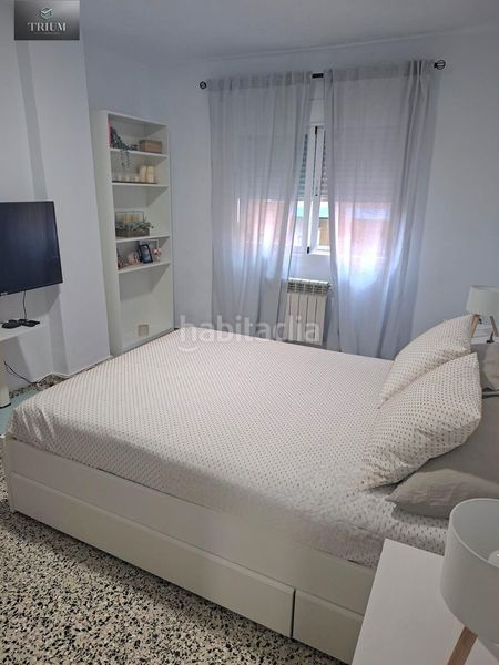 Foto 8393fb90-b714-4310-bb58-6f4b30abf4fc. Etagenwohnung mit heizung in Barrio de Zaidín Granada