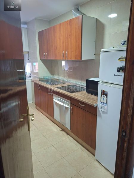 Foto d18bbf5f-2f99-44c1-9d19-58760d72f371. Etagenwohnung mit heizung in Barrio de Zaidín Granada