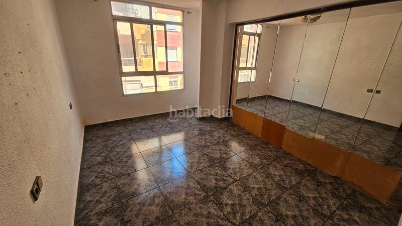 Foto 25e23ccd-f77d-485f-b5a7-e7579f547c33. Flat in carrer de salvador rubio 6 in Ciutat Fallera Valencia