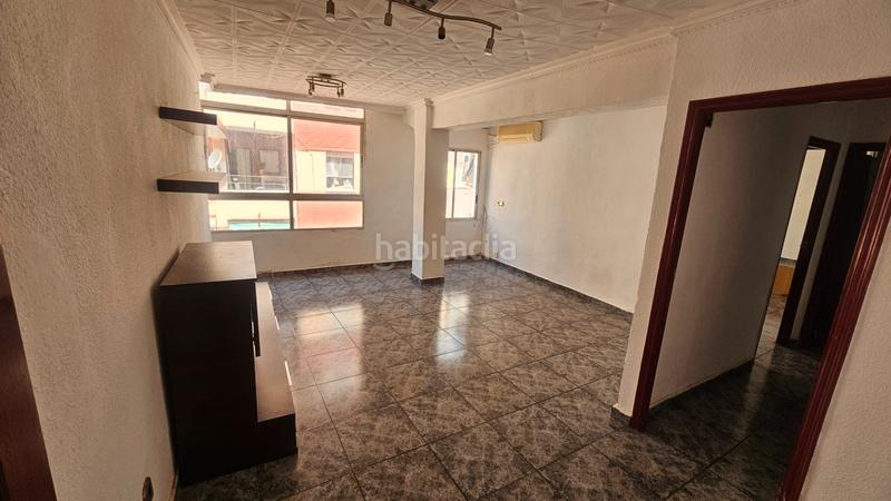 Foto 718a802c-a2e7-47fd-96b3-45d53dd1ae7f. Flat in carrer de salvador rubio 6 in Ciutat Fallera Valencia