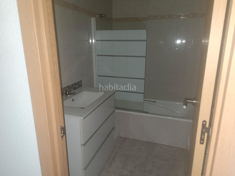 Foto cd3dd070-63ad-4456-9f9a-bce1a8ee5a4c. Piso en Barrio de Patraix Valencia