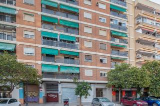 Pis  Calle juan ramón jiménez