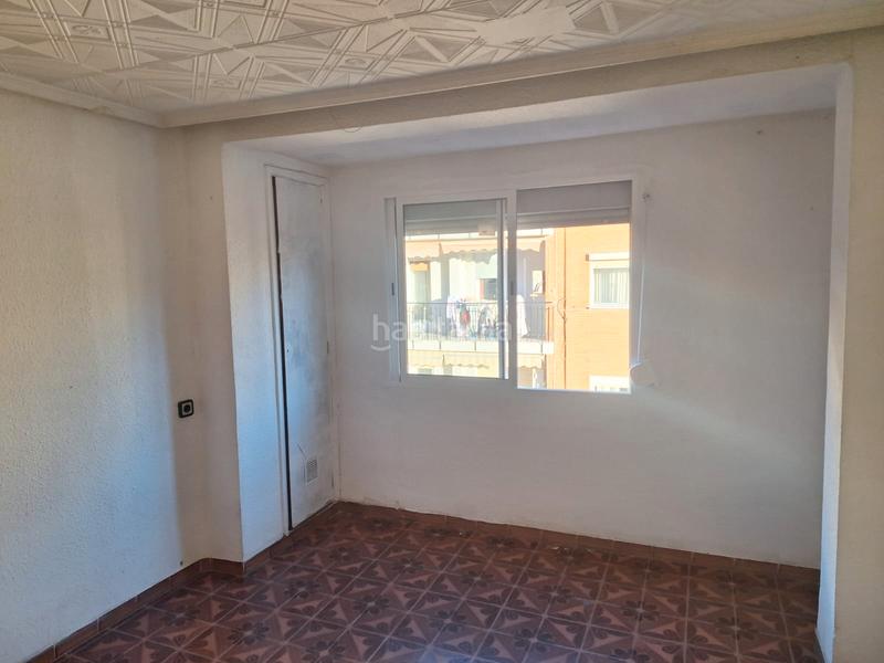 Foto aef8a3e0-516f-40e1-89cf-1ea775f90e48. Etagenwohnung in Els Orriols Valencia