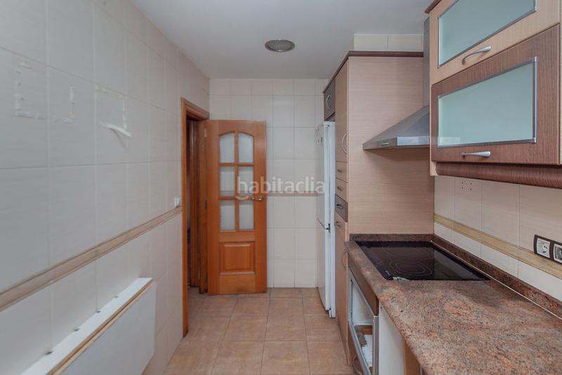 Foto b5743d26-230a-4116-b32d-52627a47ad4e. Pis a carrer de sant joan bosco 60 a Els Orriols Valencia