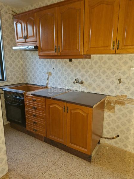 Foto a04f81a8-ed53-48b3-810b-73124560a851. Pis a Mont Olivet Valencia