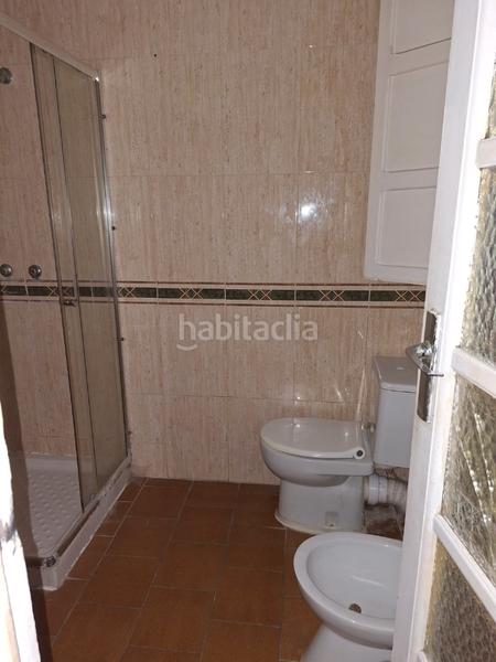 Foto 8a1b35ee-ae8d-4036-ab65-ebf45cb62520. Piso en Mont Olivet Valencia