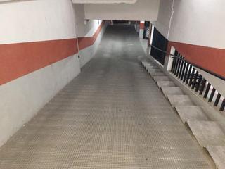 Autoparkplatz in Avinguda de l'Equador