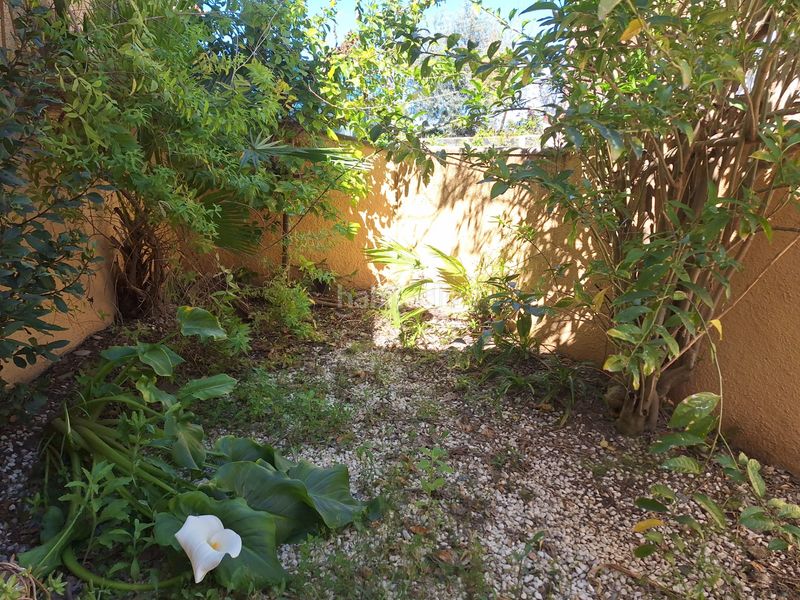 Foto 210bf224-44cb-4f79-9794-2bfb56c43f7a. Casa adossada amb calefacció aparcament a Riba - roja de Túria
