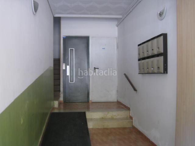 Foto 66ce7ae2-a876-4c78-bba8-0c214d4bdfd5. Piso en Els Orriols Valencia