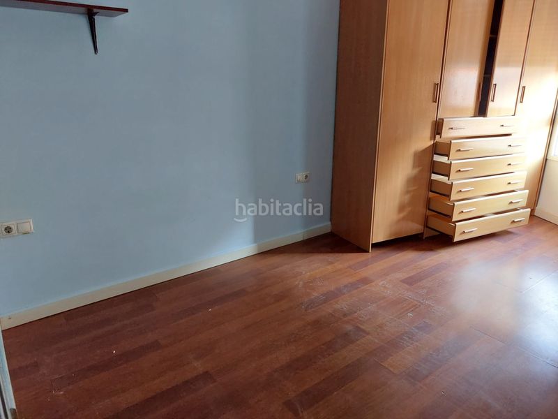 Foto e8a0cfa5-c1ba-40e8-8f42-86e2190972fa. Piso en Els Orriols Valencia
