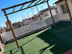 Foto 95bcb5a7-f4d3-46b5-ad3a-f7e517dfc3ff. Pis a playa puerto de Sagunto Sagunt