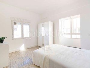 Foto b1208b30-77f6-47a0-beee-a788ed8491a4. Pis a playa puerto de Sagunto Sagunt