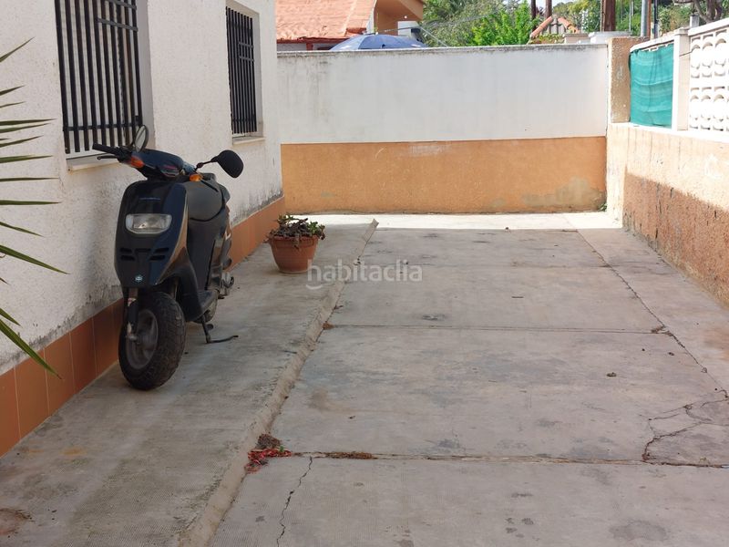 Foto b3cbcc8b-6dce-4c3a-b15e-a49f0bc2c380. Casa en La Cañada Paterna