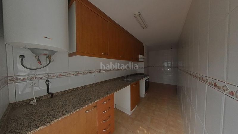 Foto dbd759ee-9004-44c0-973a-6f1c8573be2a. Piso en La Petxina Valencia