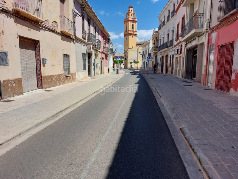 Foto 0a33cb89-94b4-4590-9782-575d2f335321. Casa amb aparcament a Albalat dels Sorells