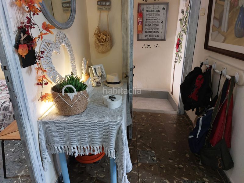 Foto 2a217d74-fad7-42b9-8271-c66360345057. Casa amb aparcament a Albalat dels Sorells