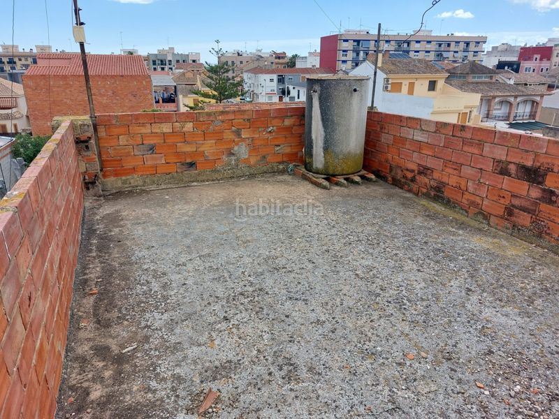 Foto e0a17089-6a48-47d1-9e46-d25a41de4540. Casa amb aparcament a Albalat dels Sorells