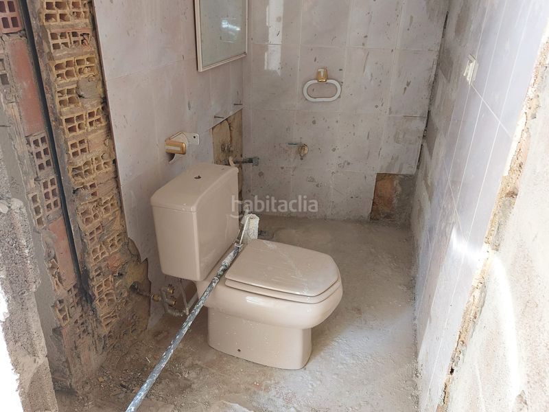 Foto f6481d9f-5c9f-4f4d-8c0f-b683f4fe0861. Local comercial en Centro Xirivella