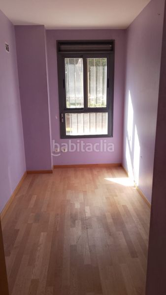 Foto f169b237-d4a1-46d9-ab5e-bc115b49a653. Pis amb piscina a Nou Benicalap Valencia