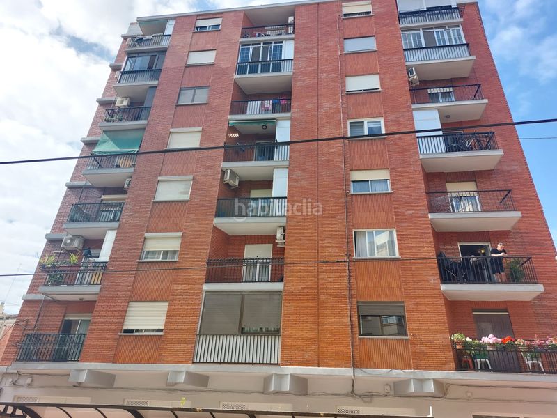 Foto 4aad960b-f9ec-4687-9181-7e19ff7f85dc. Piso en Barrio Benicalap Valencia