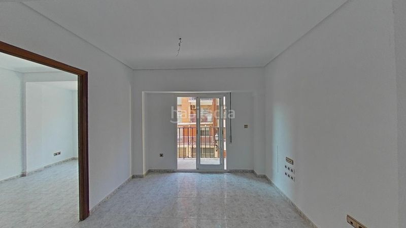 Foto 395a1ce1-4179-4522-86a1-ff4078d95318. Piso en L´Amistat Valencia