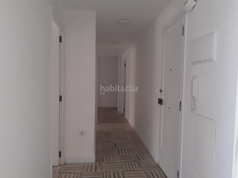 Foto f970310e-2d16-41fe-ad99-e8ebbab6125d. Pis a playa puerto de Sagunto Sagunt