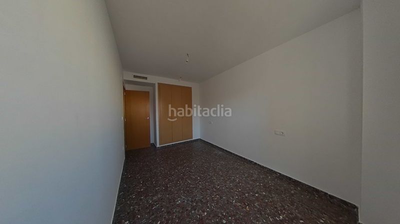 Foto 19e939f8-b807-4f7b-ac7d-b1baa6005ee1. Piso en Barrio Benicalap Valencia