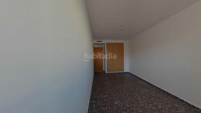 Foto 4afbaf95-4856-4a2b-aa3a-0111dd6adf83. Piso en Barrio Benicalap Valencia