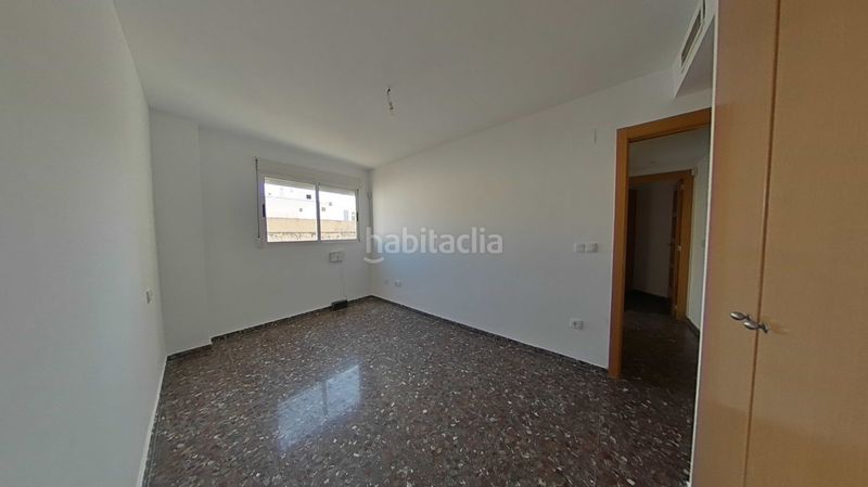 Foto 4b99bd64-dee3-461e-9301-44ca7f841f8a. Piso en Barrio Benicalap Valencia