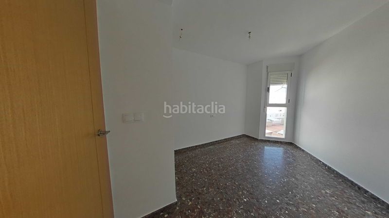 Foto 8fea6f9a-a6a4-4fc5-8aaa-2753a1f041b3. Piso en Barrio Benicalap Valencia