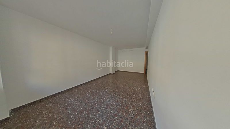 Foto a6cc88c9-2e4d-43cf-ae45-21a38dc91a4b. Piso en Barrio Benicalap Valencia