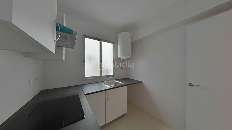 Foto 8925c3ba-71ac-4a69-bcfa-b6ffbb356c7c. Piso en Mont Olivet Valencia