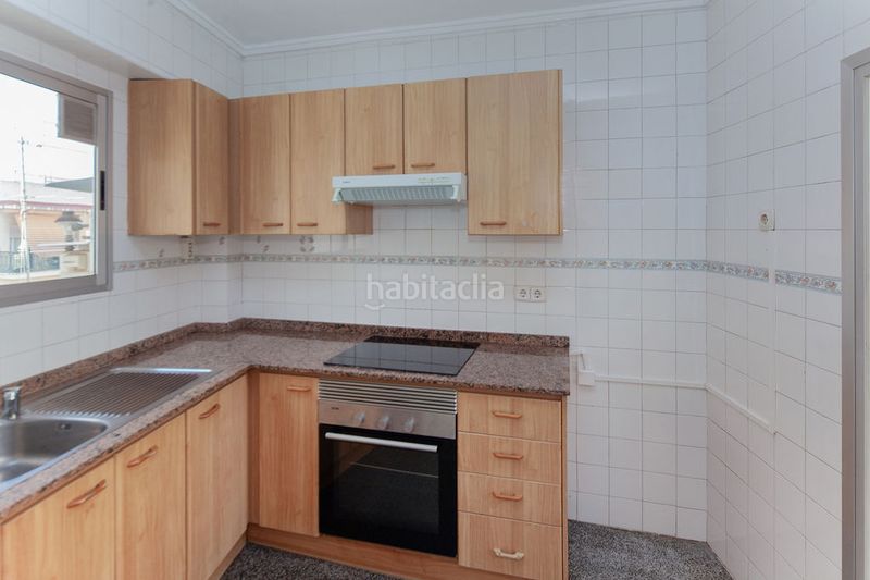 Foto 5addfc09-66f6-4387-95aa-e806c10f7fc3. Pis a Centro Ciudad Paterna
