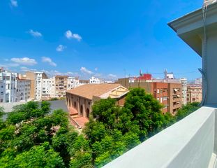 Penthouse  Carrer de l'erudit orellana
