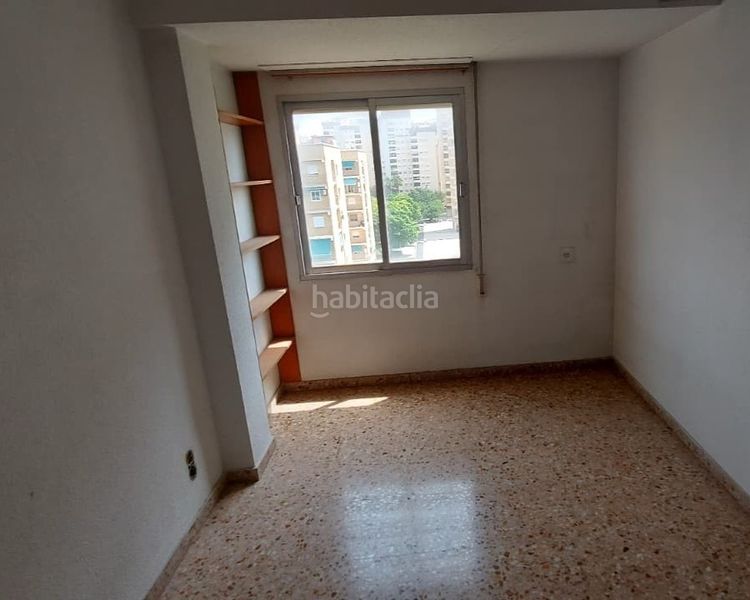 Foto edd96baf-298a-40e6-8752-dccad1fa0659. Pis a Nou Campanar Valencia