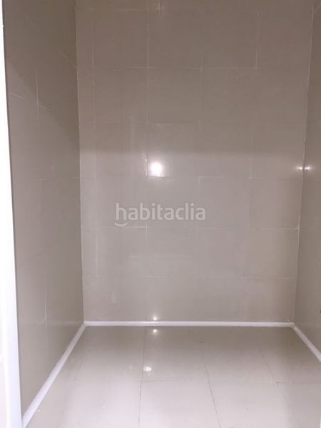 Foto 5c9e3f25-b40e-4555-9a30-9136af4c5cee. Local comercial a Lugones Siero