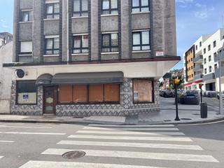 Lloguer Local Comercial a Pumarín. Venta o alquiler de cafetería, gijón.