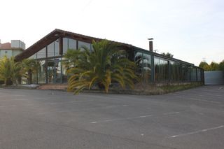 Local Comercial a Viella-Granda-Meres. Alquiler restaurante  en siero.