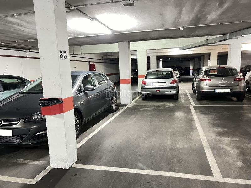 Foto 1c325ea8-877c-466d-80ad-434e7cc47fda. Lloguer aparcament cotxe a Lugones Siero
